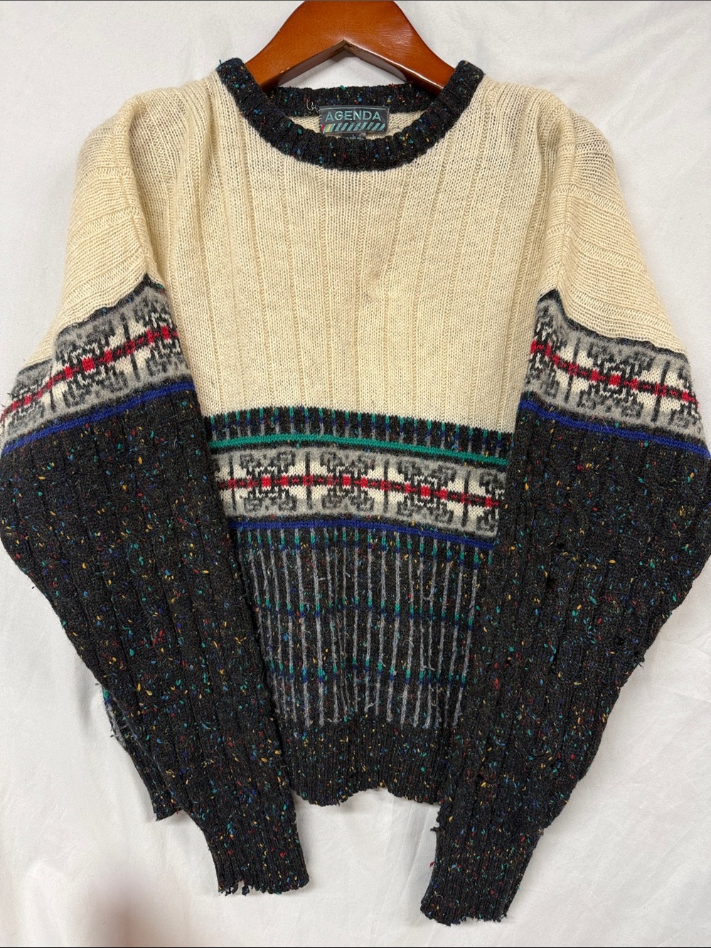 Agenda Two-Tone Cream and Charcoal Patterned Crewneck Sweater Wool blend